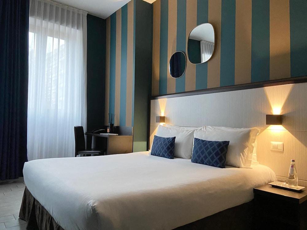Av Hotel Milano Exterior foto