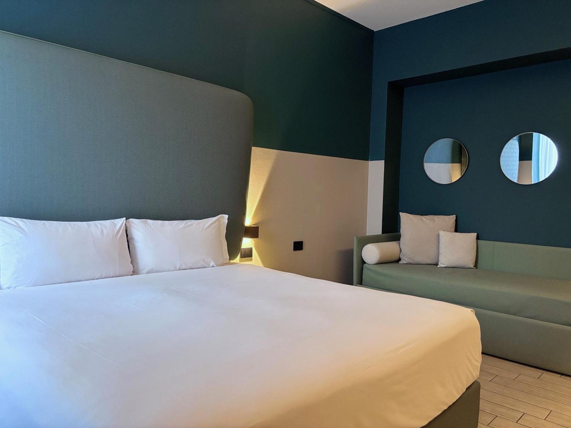 Av Hotel Milano Exterior foto